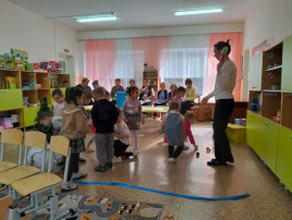 подвижная игра подвижная игра.